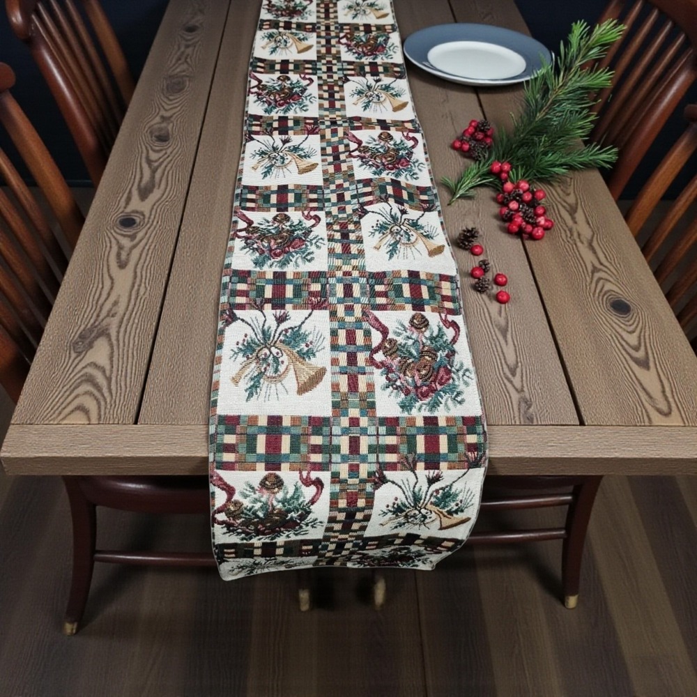 Vintage Dillard's Holiday Music Christmas Table Runner 90" Plaid‎ Tapestry